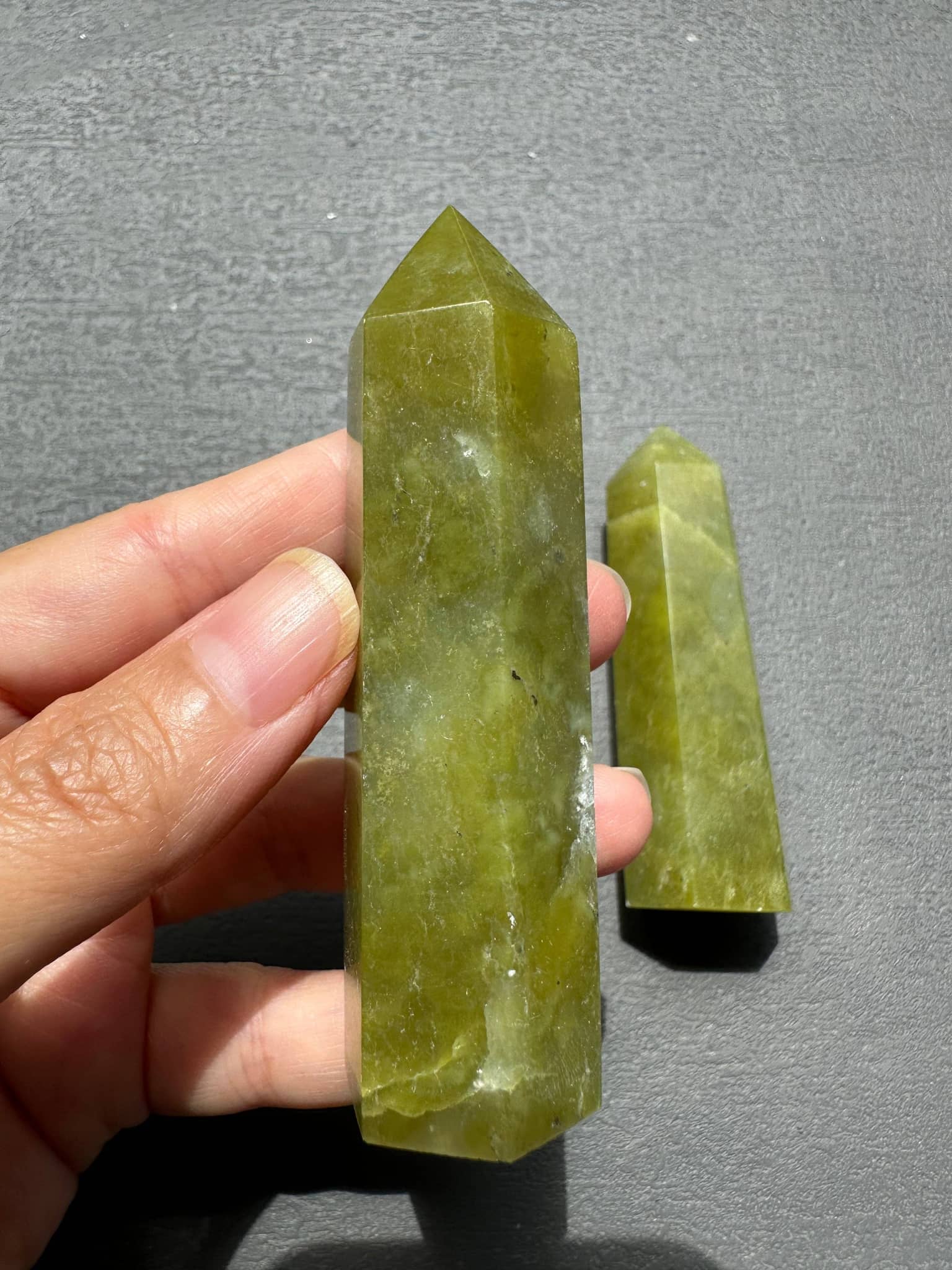 Natural Green Jade Tower | 6 - 8cm Healing Crystal Point for Luck & Abundance - Seidr Magic